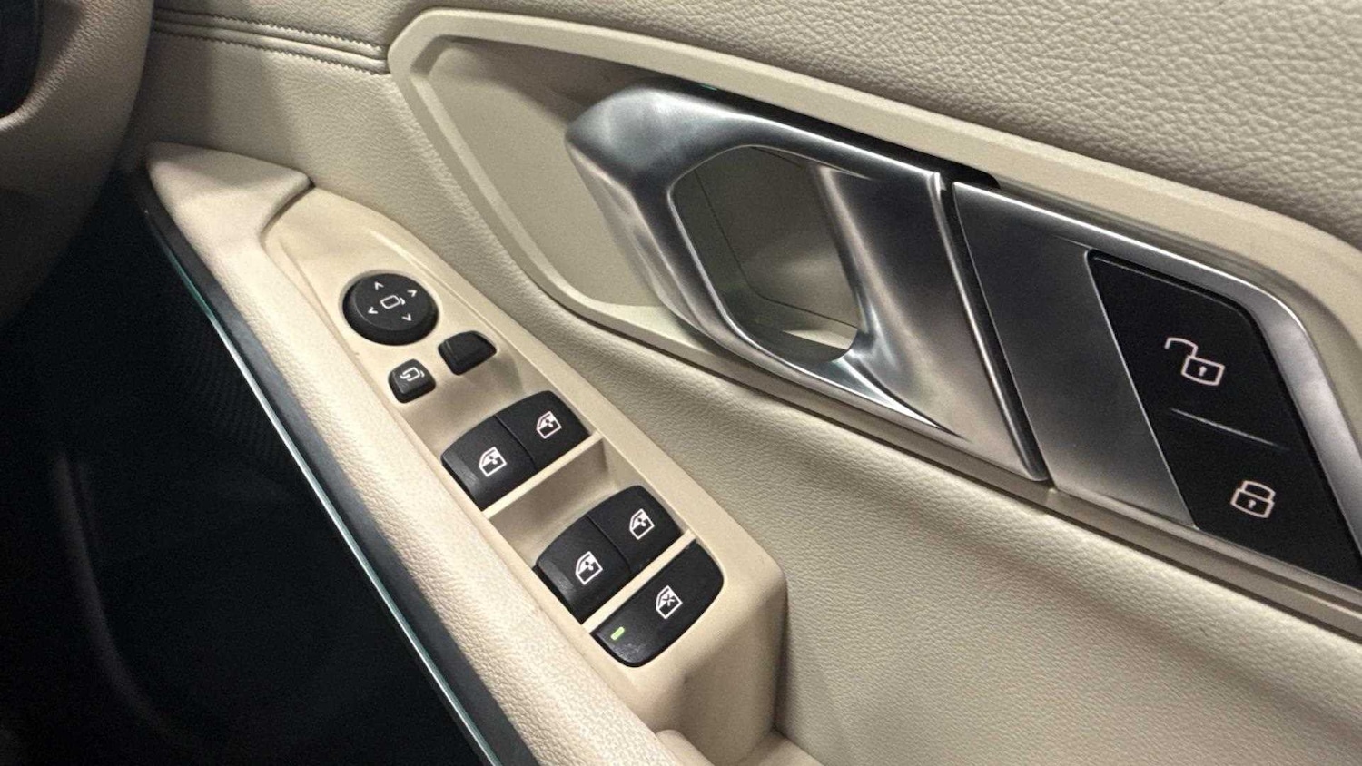 Used BMW 3 Series 2019 for sale - 76329237: Photo 24