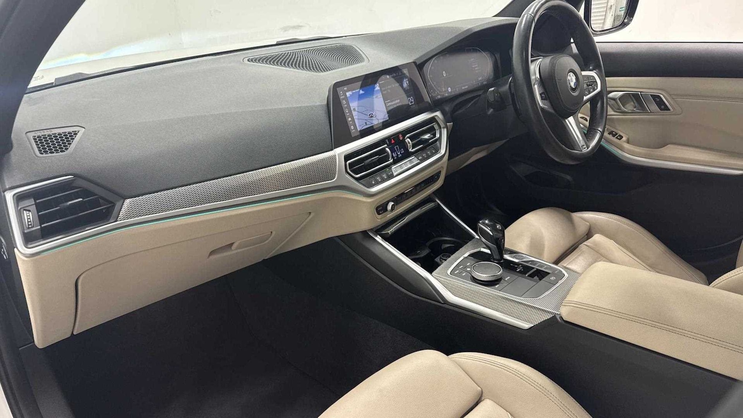 Used BMW 3 Series 2019 for sale - 76329237: Photo 7