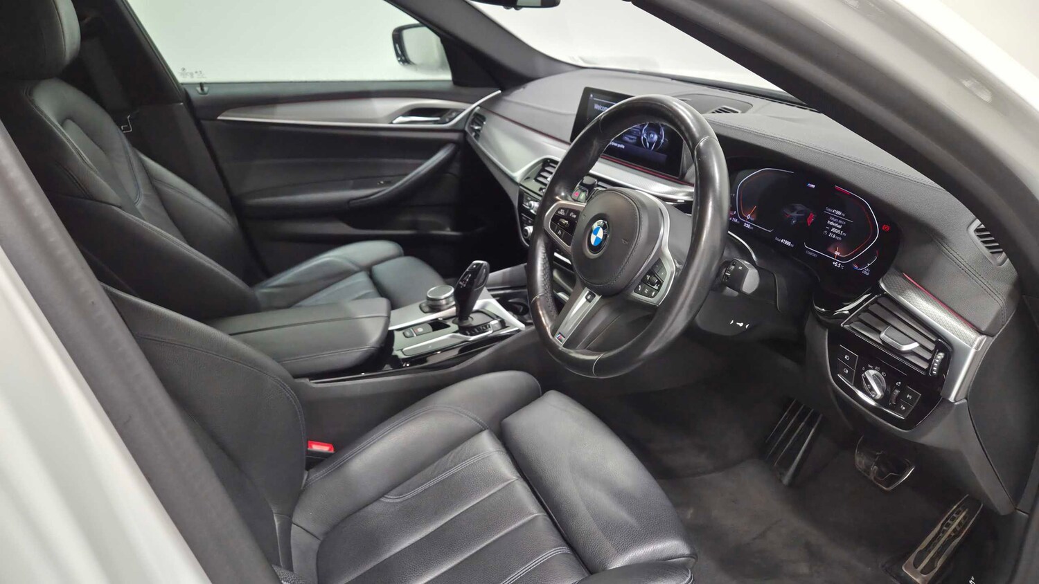 Used BMW 5 Series 2020 for sale - 77540846: Photo 6