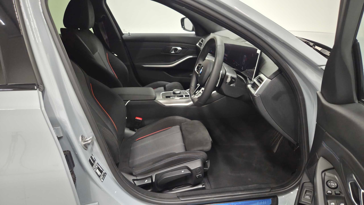 Used BMW 3 Series 2026 for sale - 77960779: Photo 11