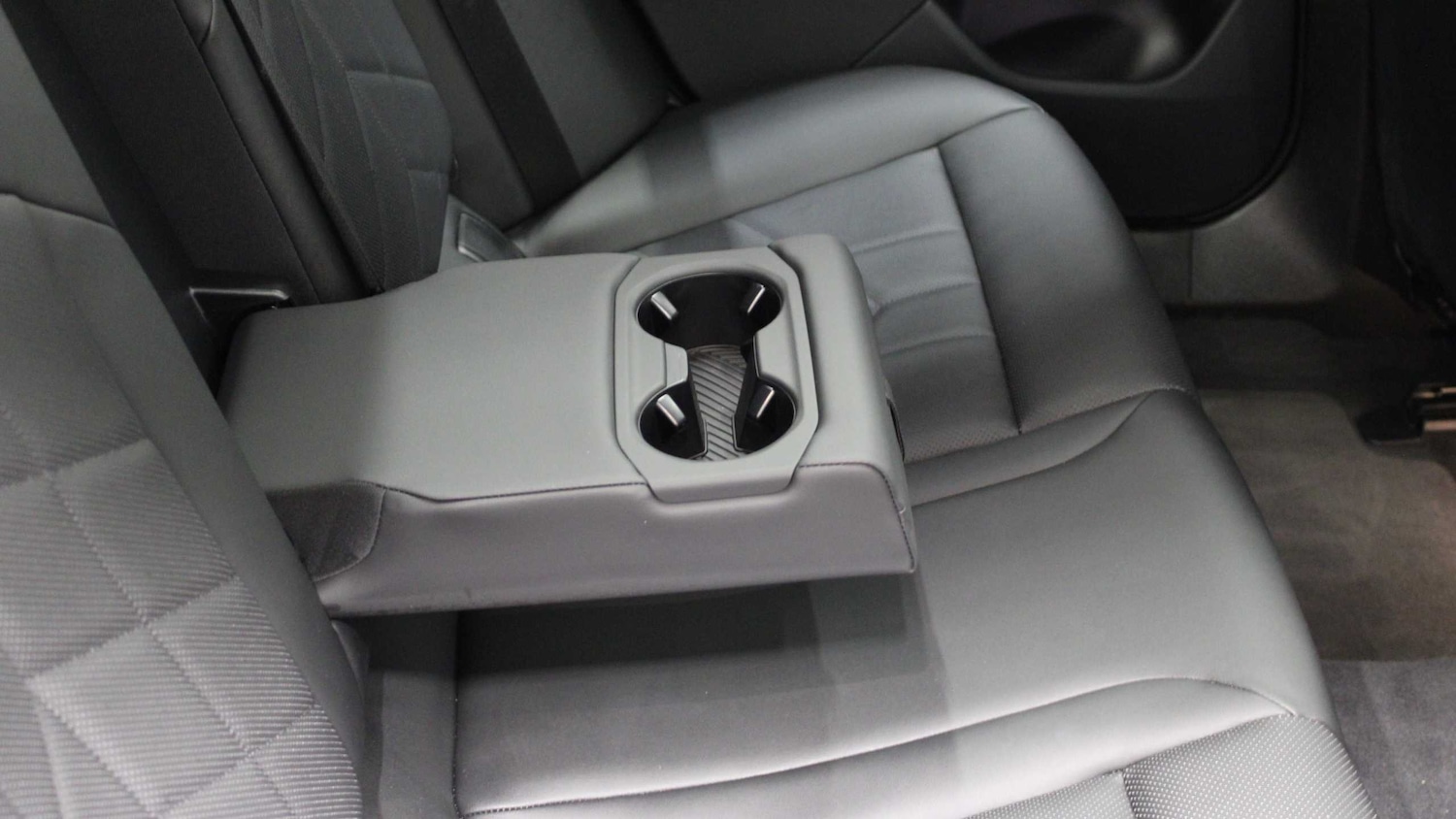 Used BMW i5 2025 for sale - 76351573: Photo 32