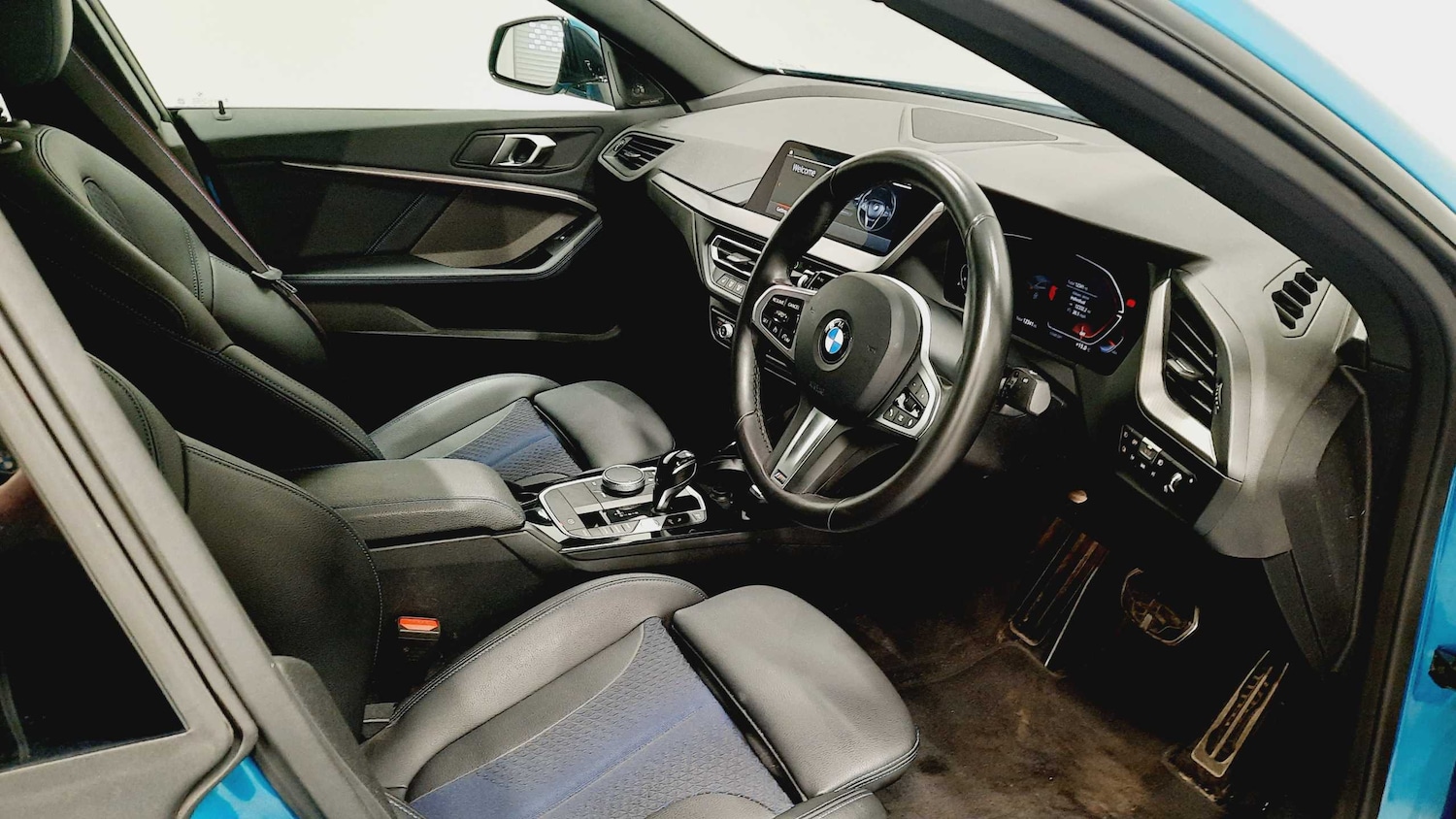 Used BMW 2 Series 2024 for sale - 76156111: Photo 6
