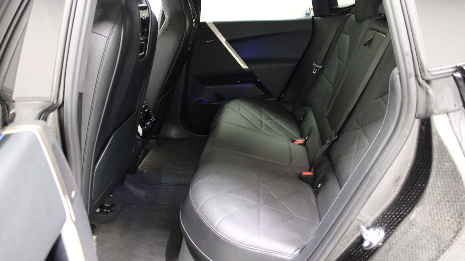 Used BMW iX 2022 for sale - 77281867: Photo 13