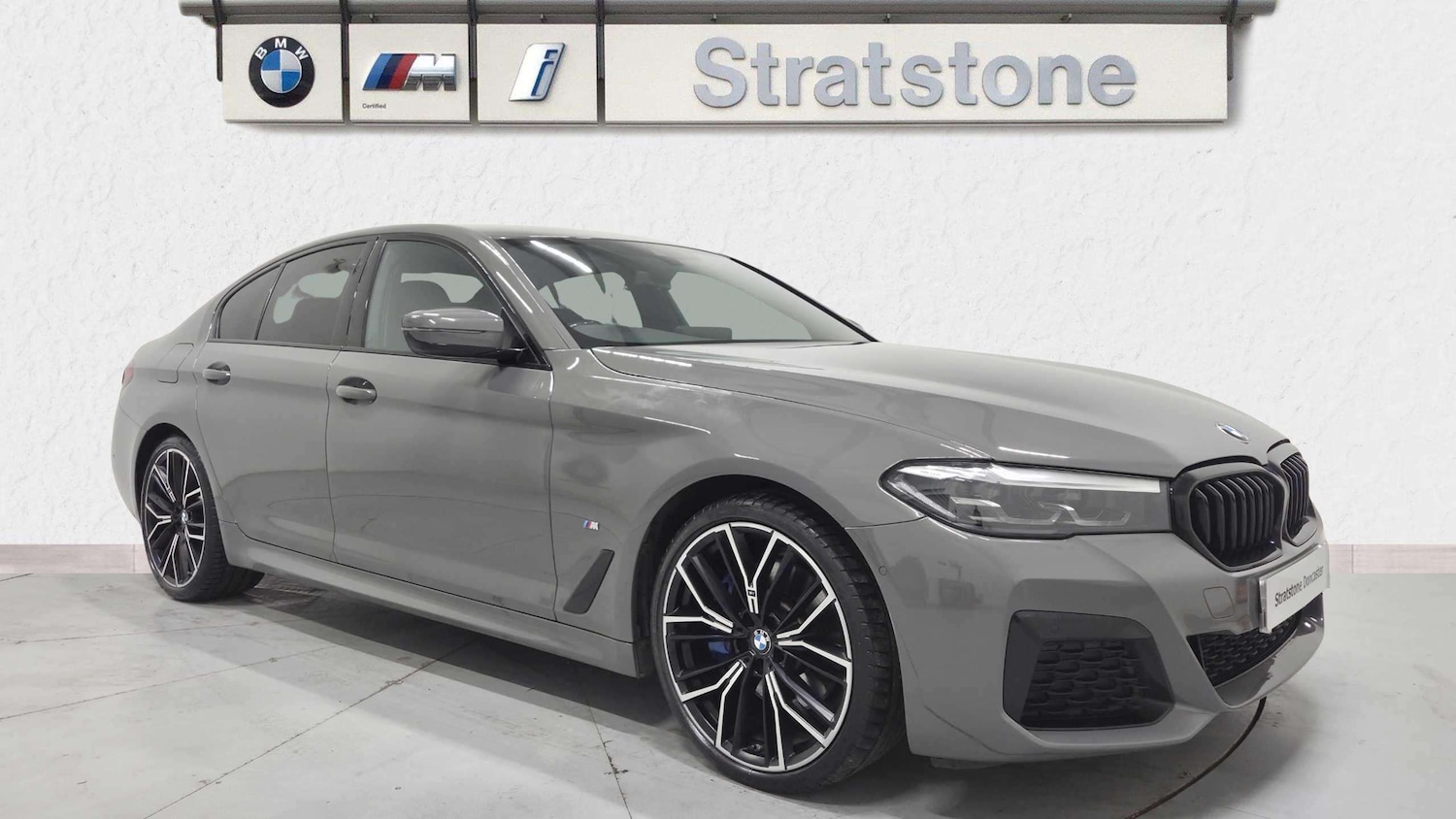 Used BMW 5 Series 2022 for sale - 77348013: Photo 1