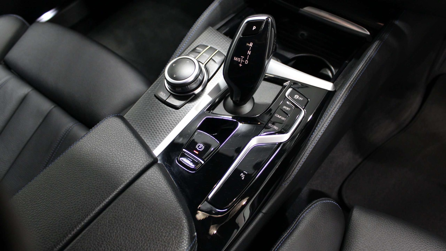 Used BMW 5 Series 2022 for sale - 77348013: Photo 11