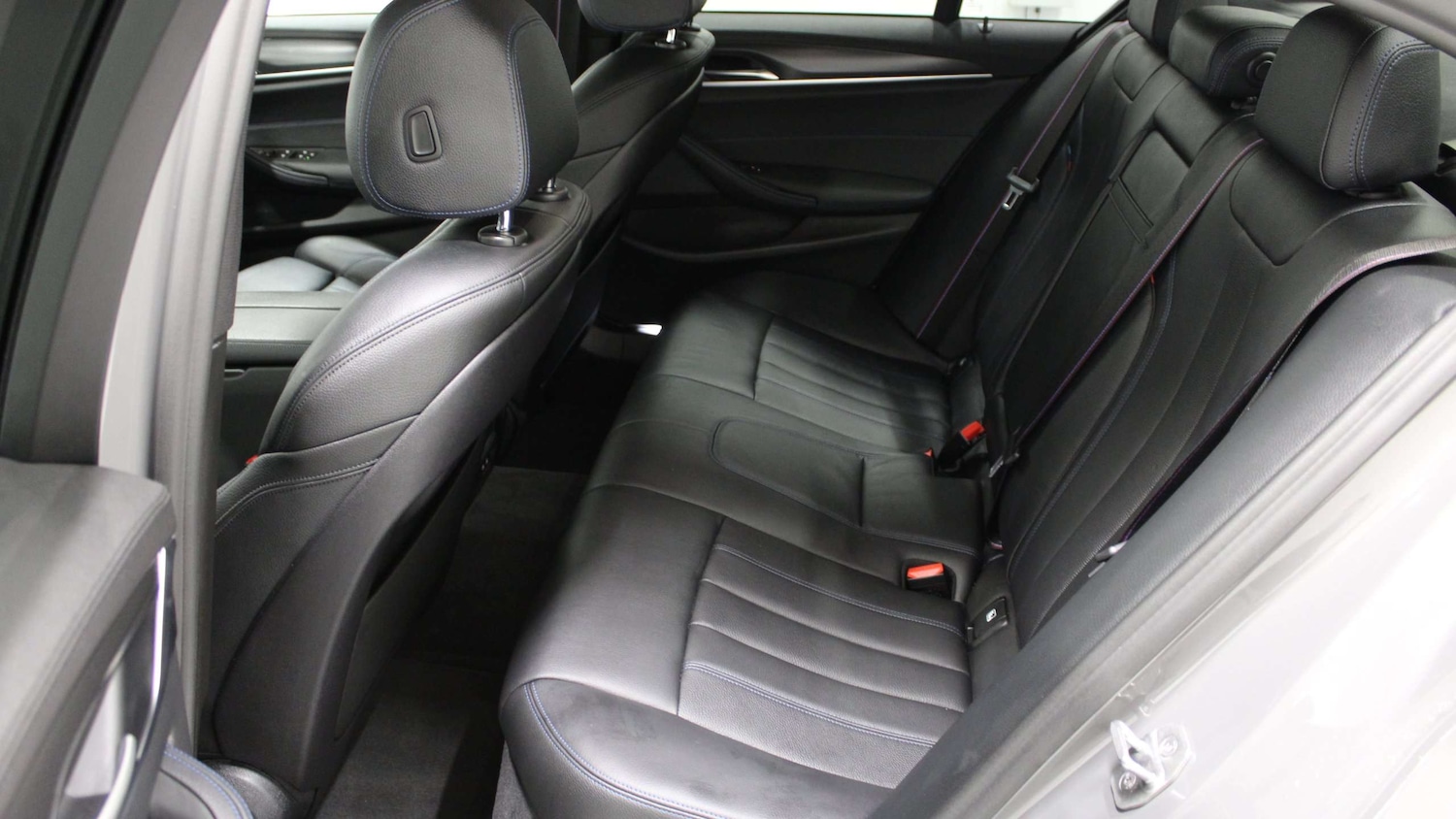 Used BMW 5 Series 2022 for sale - 77348013: Photo 13