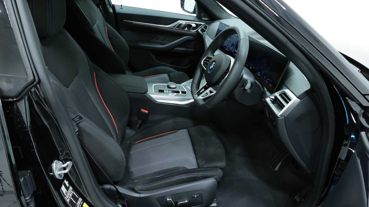 Used BMW i4 2025 for sale - 75217819: Photo 12
