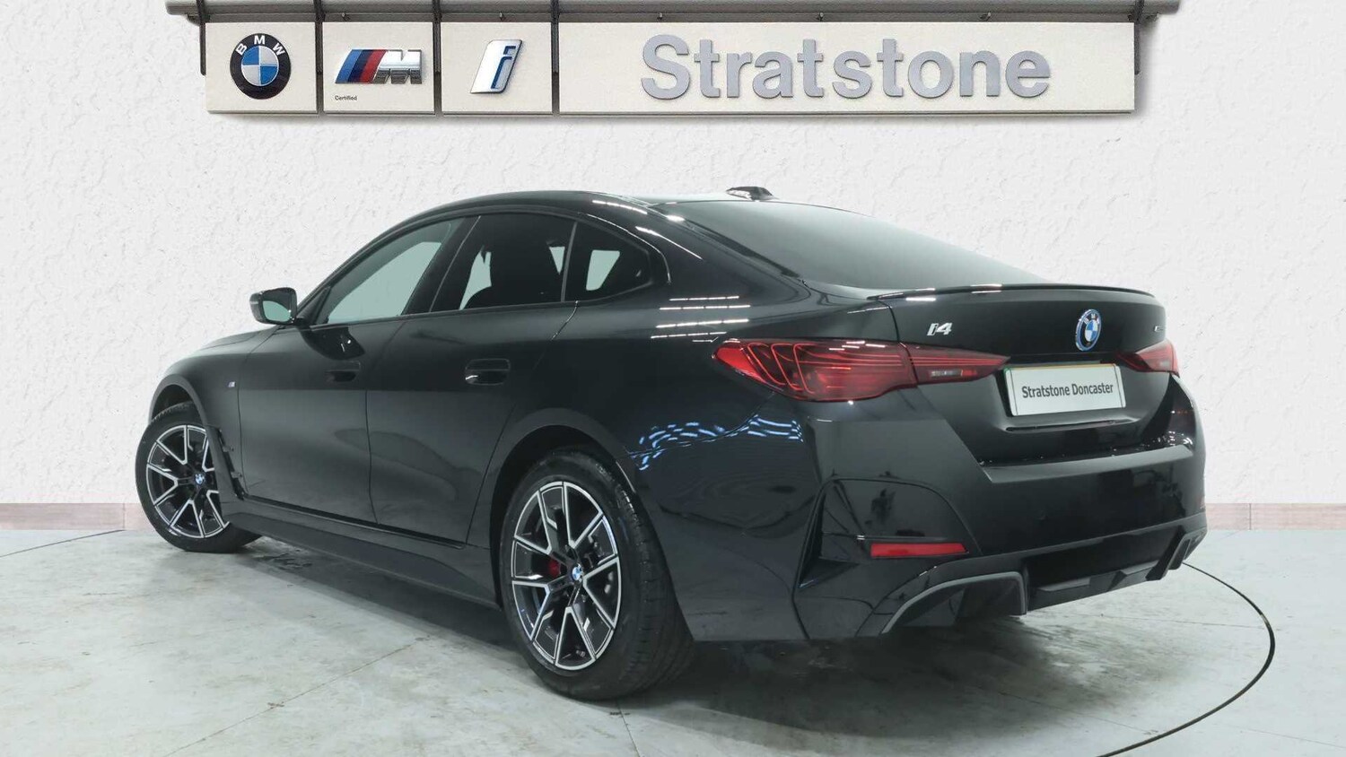 Used BMW i4 2025 for sale - 75217819: Photo 2