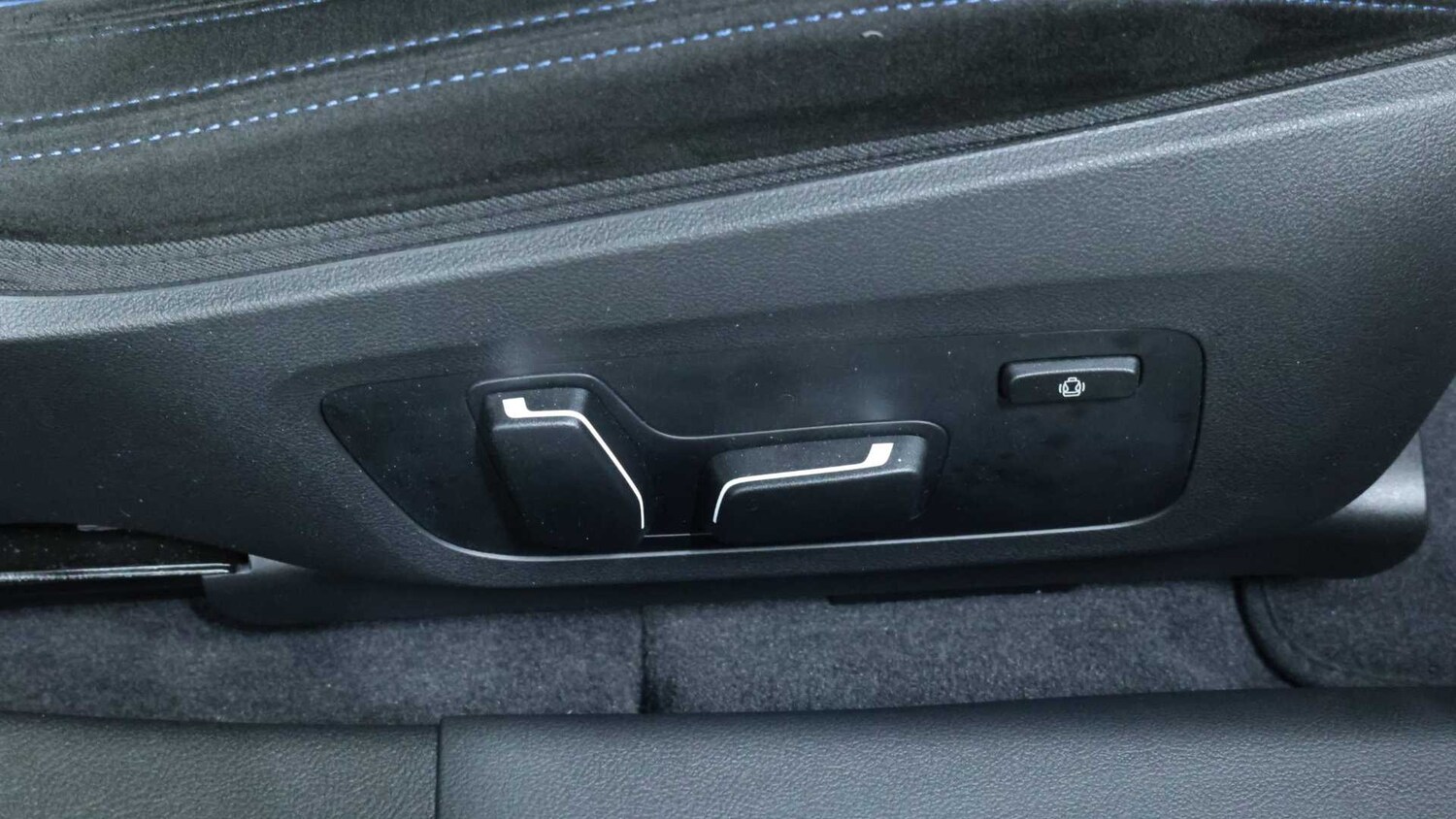 Used BMW i4 2025 for sale - 75217819: Photo 28