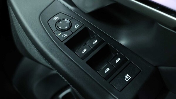 Used BMW i5 2025 for sale - 75217948: Photo 32
