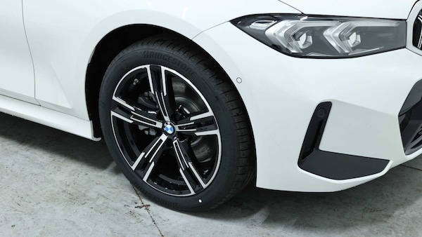 Used BMW 3 Series 2025 for sale - 75217863: Photo 15