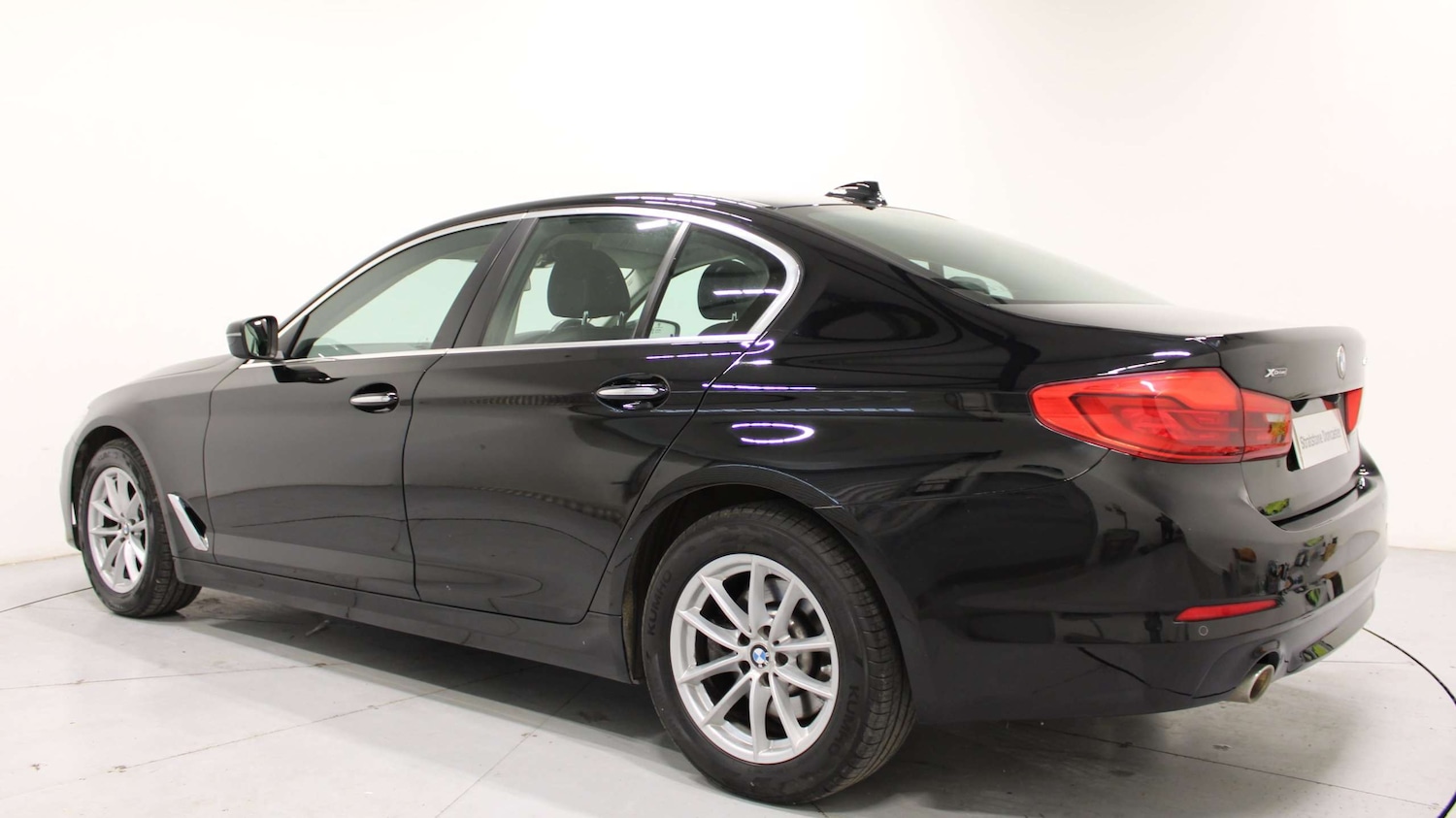 Used BMW 5 Series 2017 for sale - 76746032: Photo 4