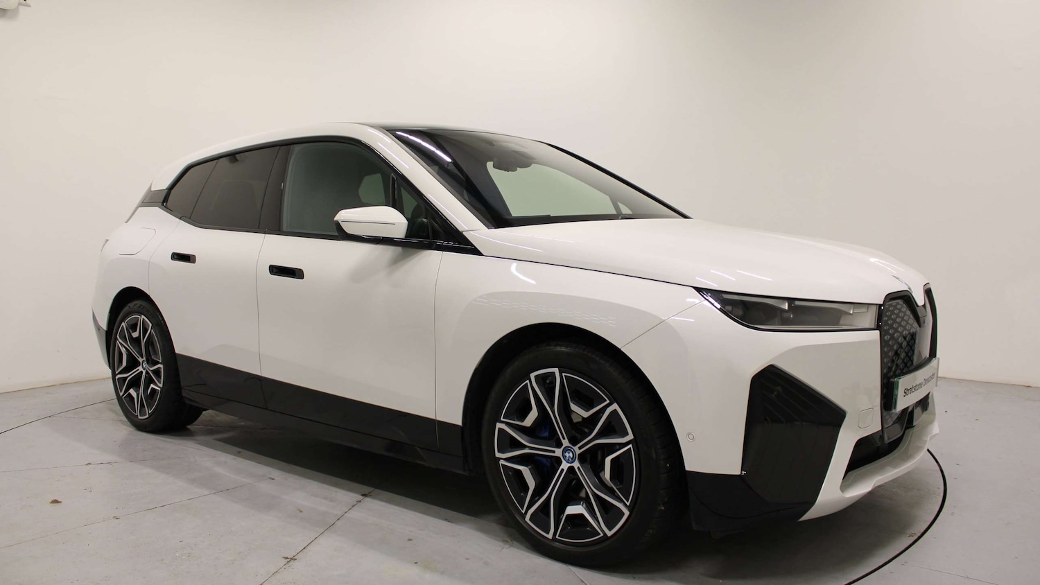 Used BMW iX 2022 for sale - 76488138: Photo 1