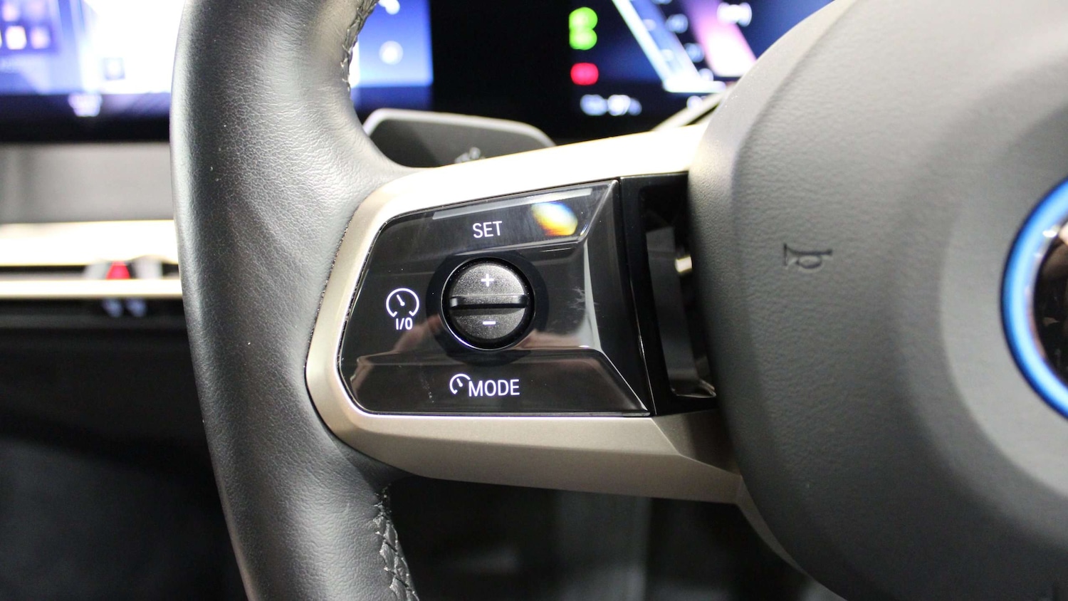 Used BMW iX 2022 for sale - 76488138: Photo 23