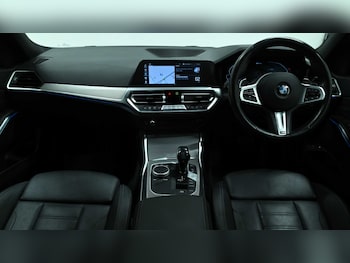 Used BMW 3 Series 2021 for sale - 79109290: Photo