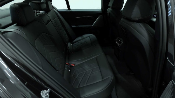 Used BMW i5 2025 for sale - 75566466: Photo 13