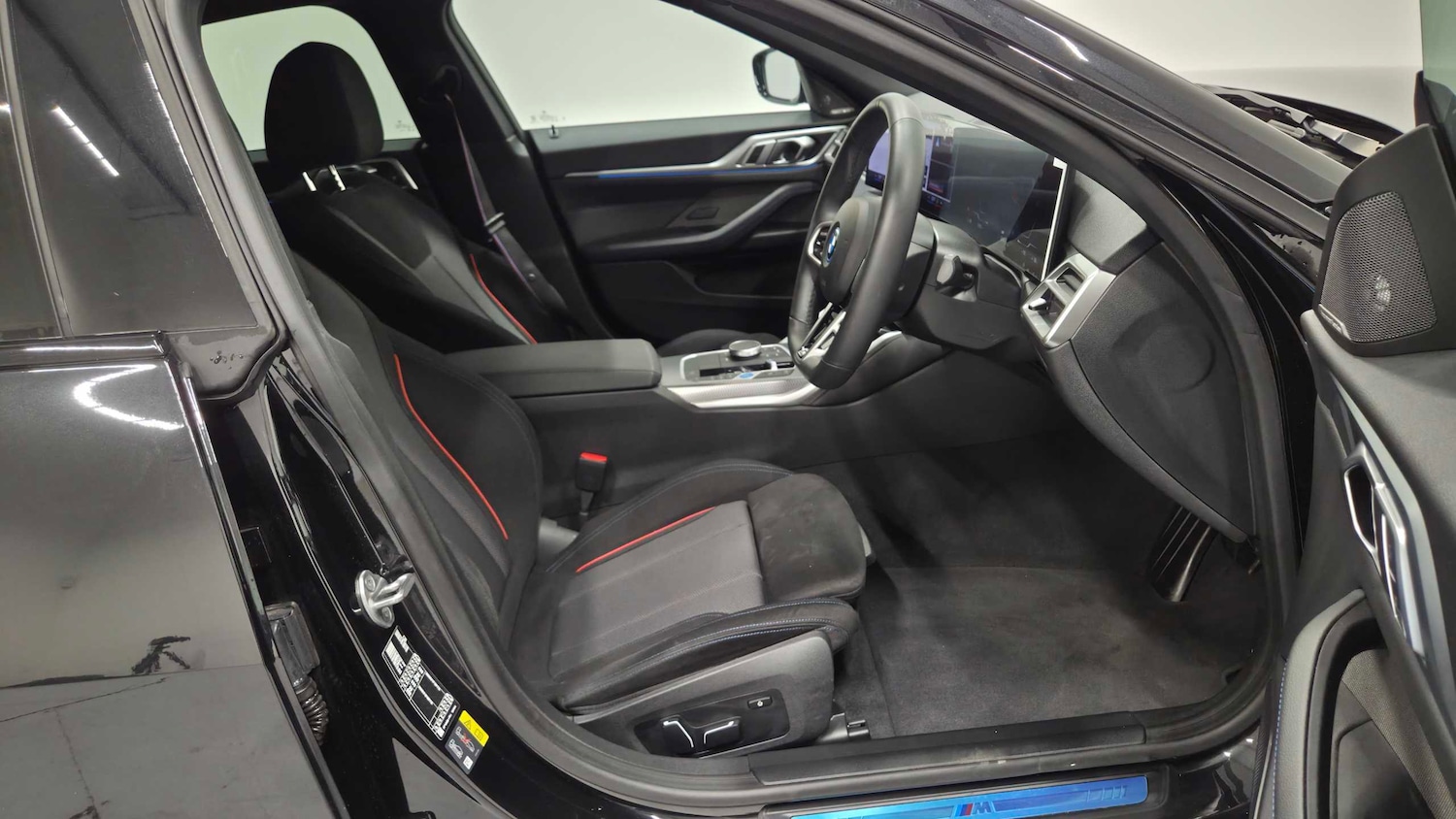 Used BMW i4 2025 for sale - 77628237: Photo 11