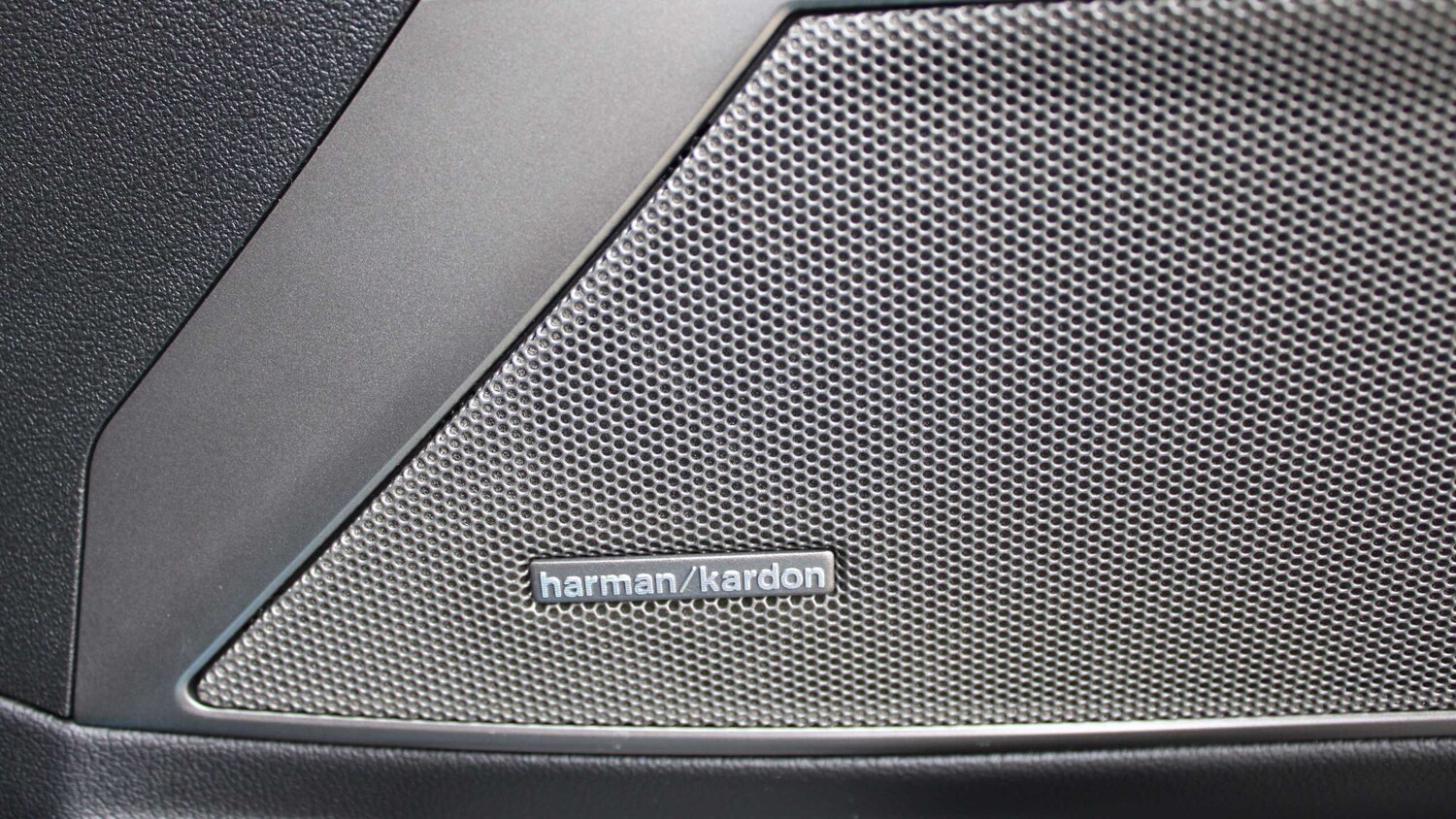 Used BMW 3 Series 2022 for sale - 76298440: Photo 26