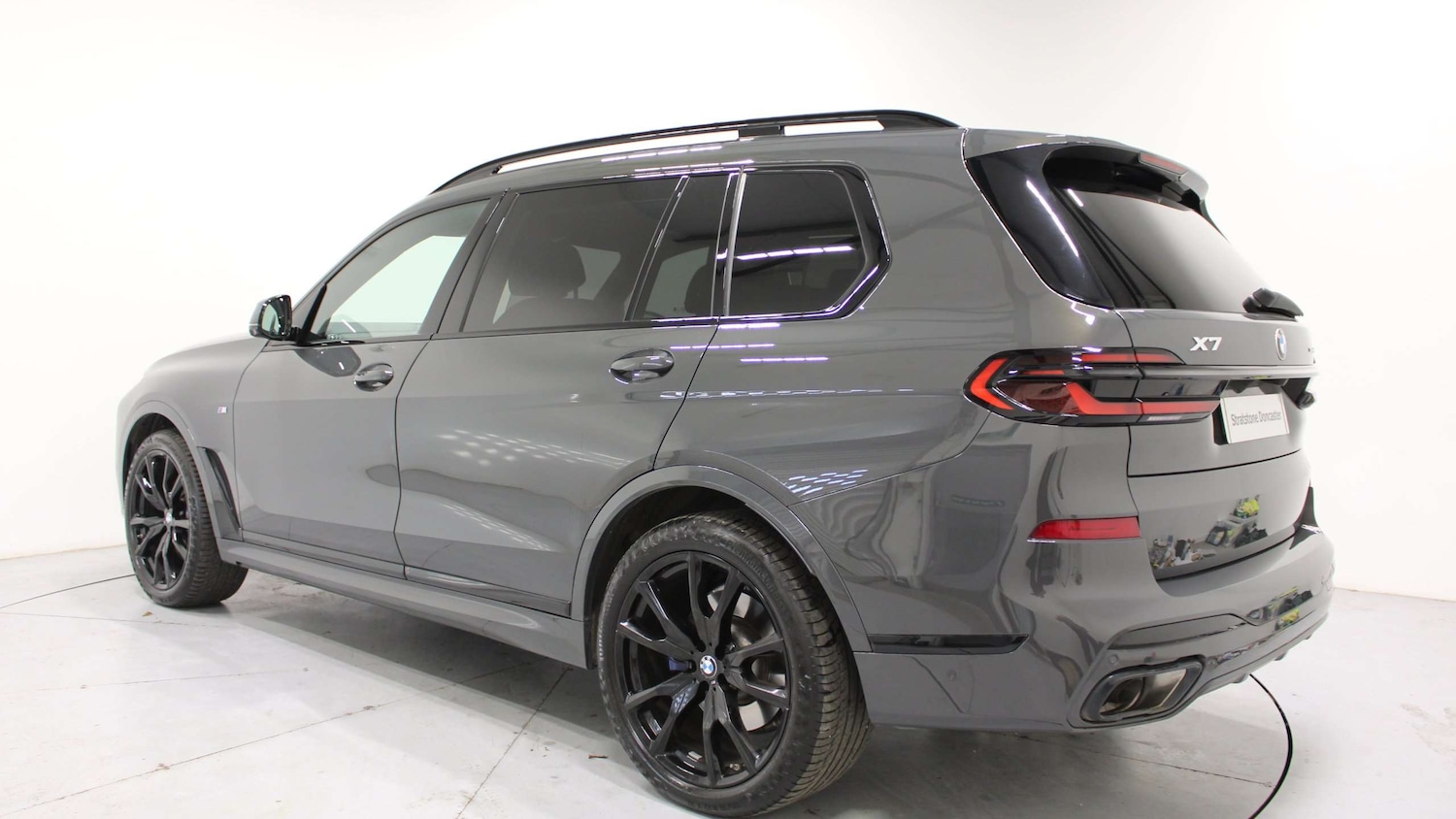 Used BMW X7 2024 for sale - 76501877: Photo 2