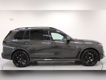 Used BMW X7 2024 for sale - 76501877: Photo