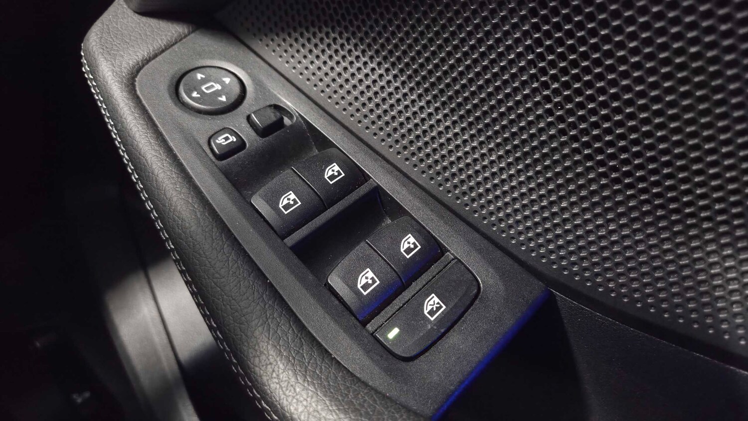 Used BMW 2 Series 2024 for sale - 77943416: Photo 23