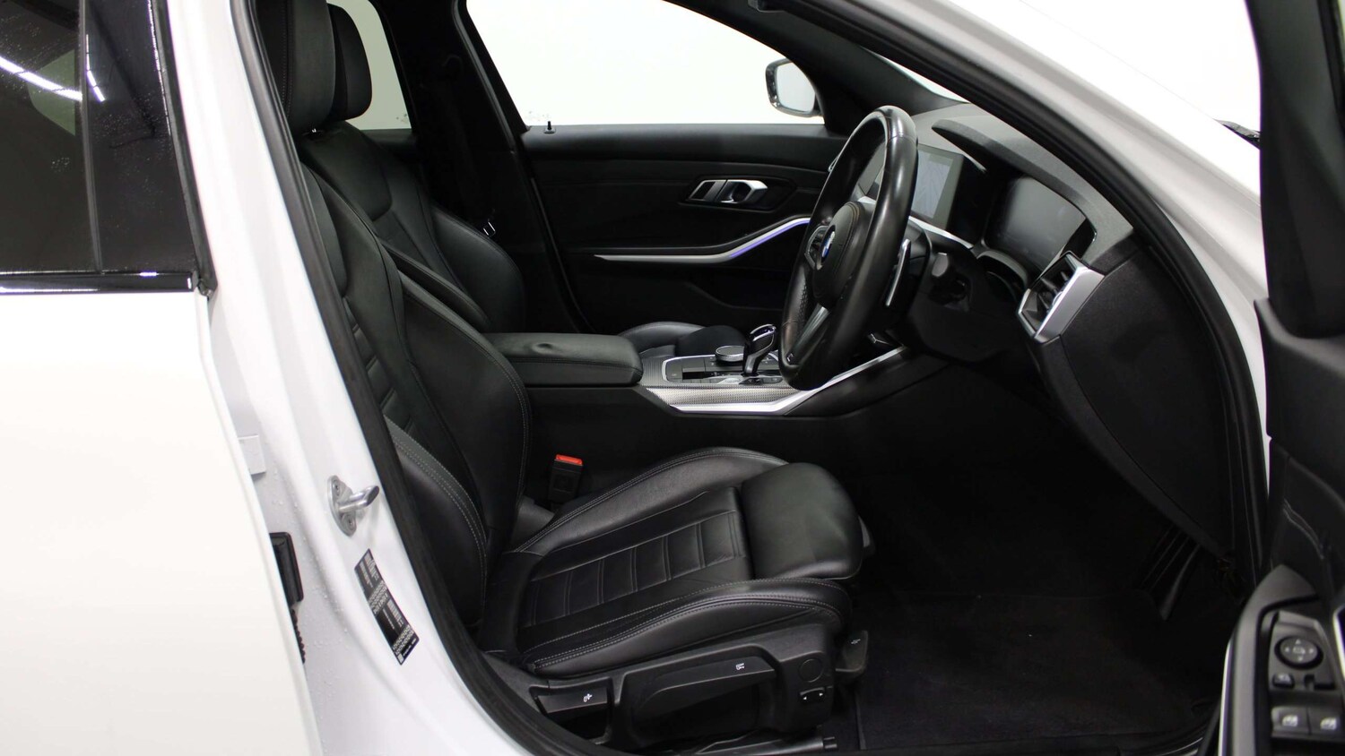 Used BMW 3 Series 2020 for sale - 77526972: Photo 12