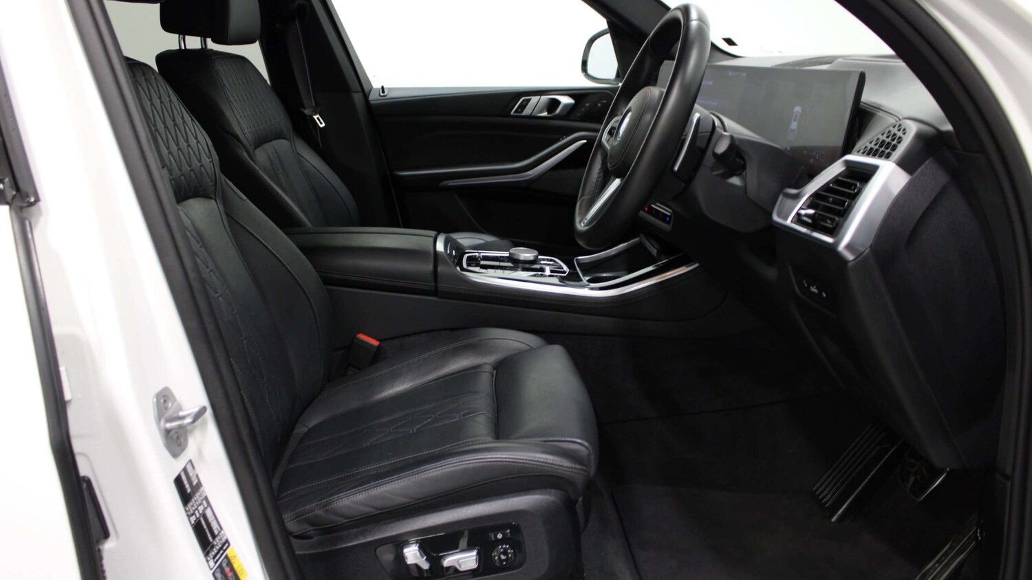 Used BMW X5 2024 for sale - 77443516: Photo 12