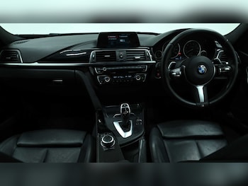 Used BMW 3 Series 2018 for sale - 79183533: Photo