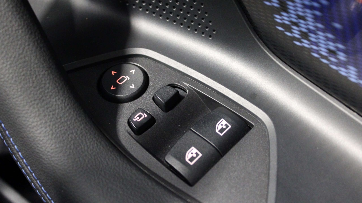 Used BMW M2 2023 for sale - 76955129: Photo 24