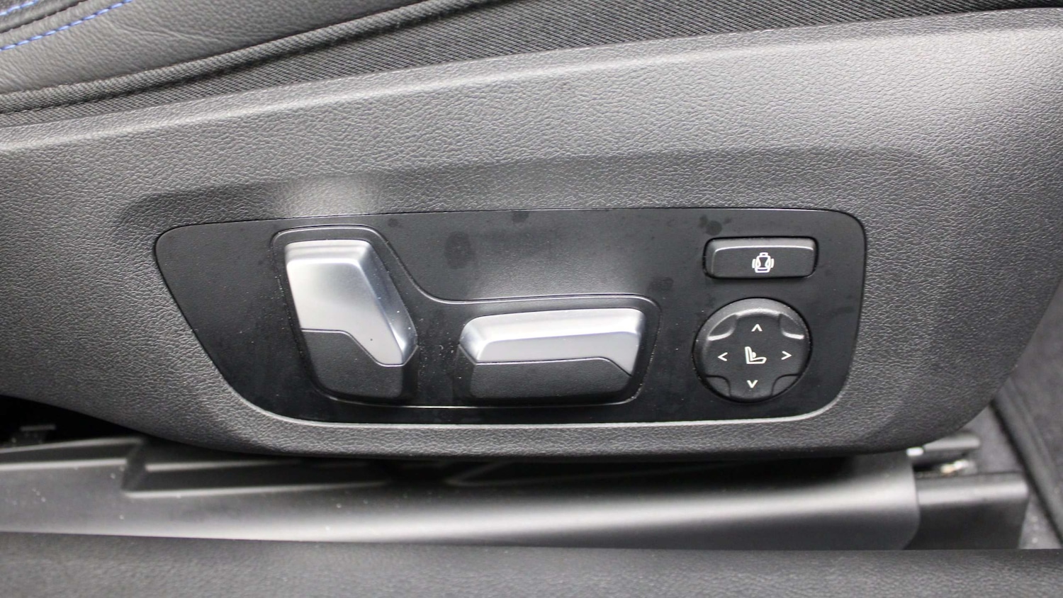 Used BMW M2 2023 for sale - 76955129: Photo 27