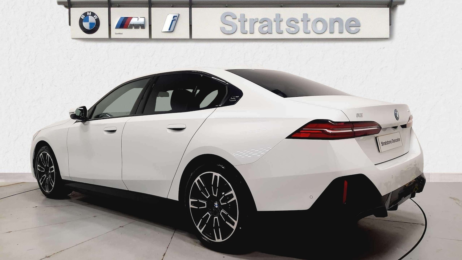 Used BMW i5 2025 for sale - 77601146: Photo 2