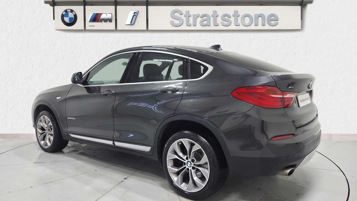 Used BMW X4 2017 for sale - 77577233: Photo 2