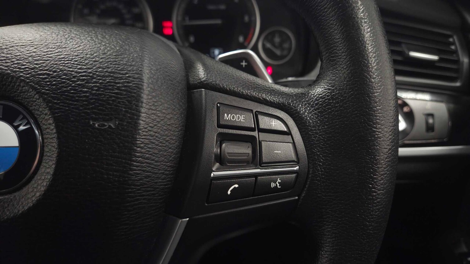 Used BMW X4 2017 for sale - 77577233: Photo 21