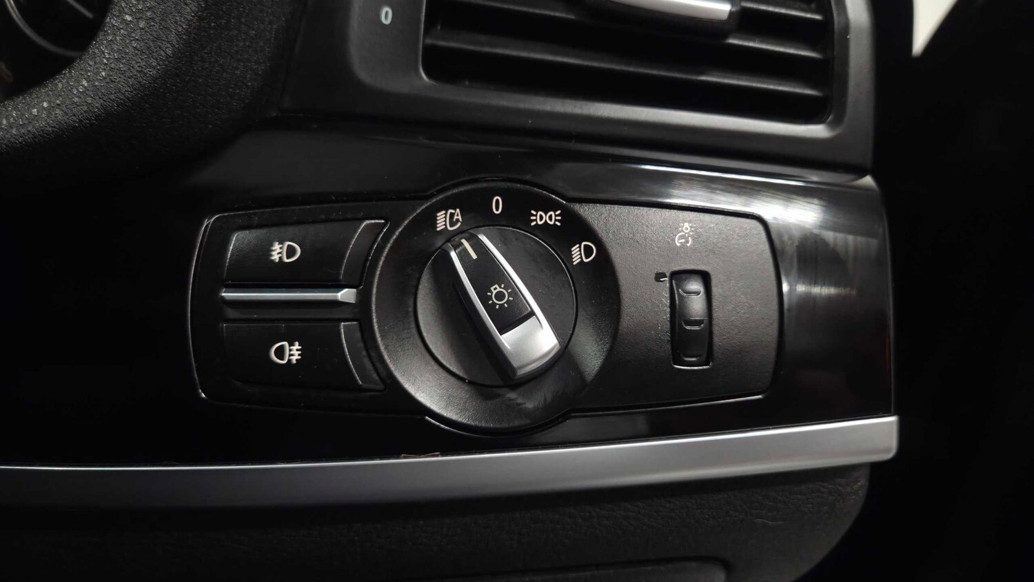 Used BMW X4 2017 for sale - 77577233: Photo 23