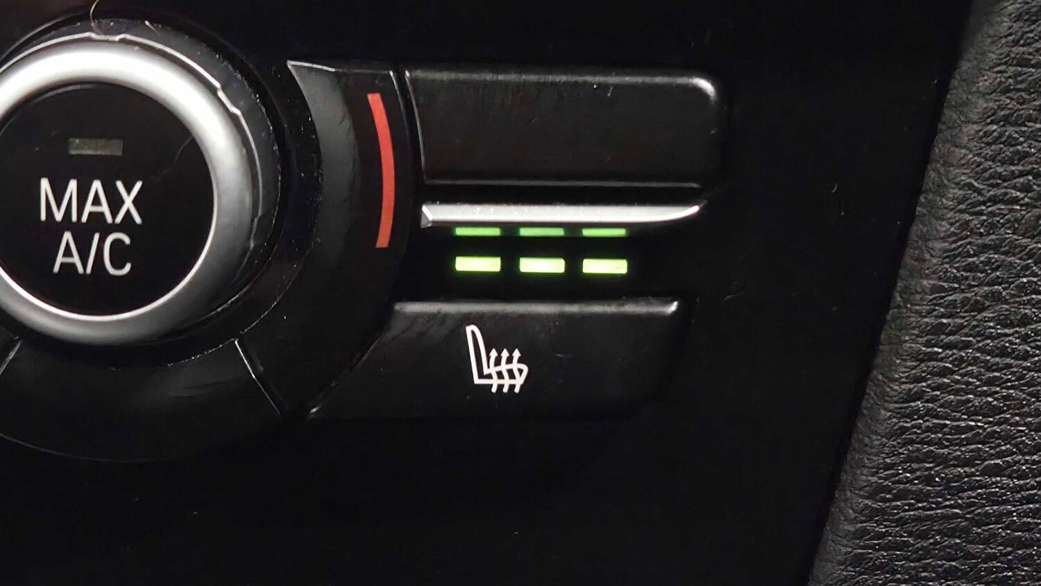 Used BMW X4 2017 for sale - 77577233: Photo 25