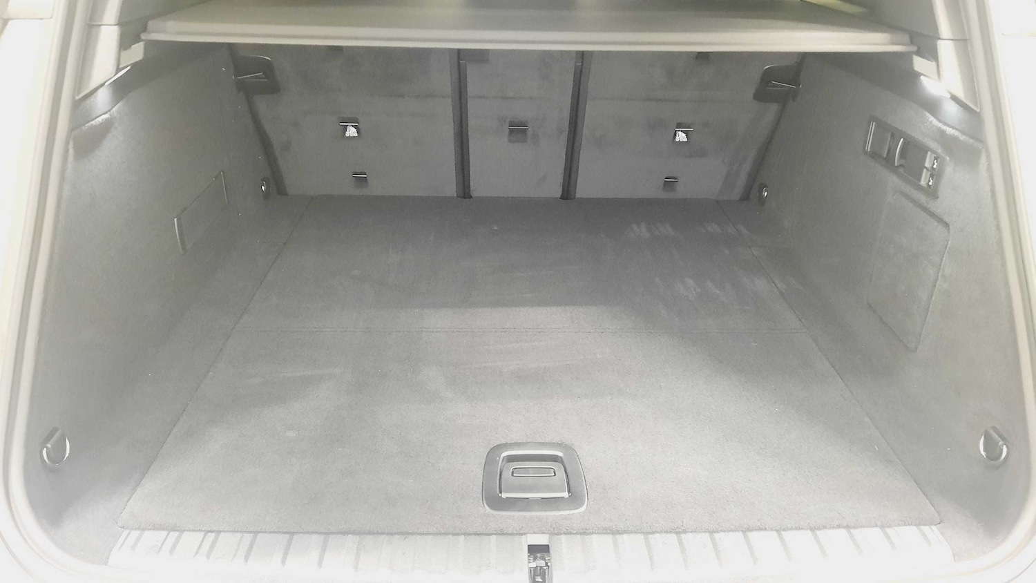 Used BMW iX 2025 for sale - 76789386: Photo 13