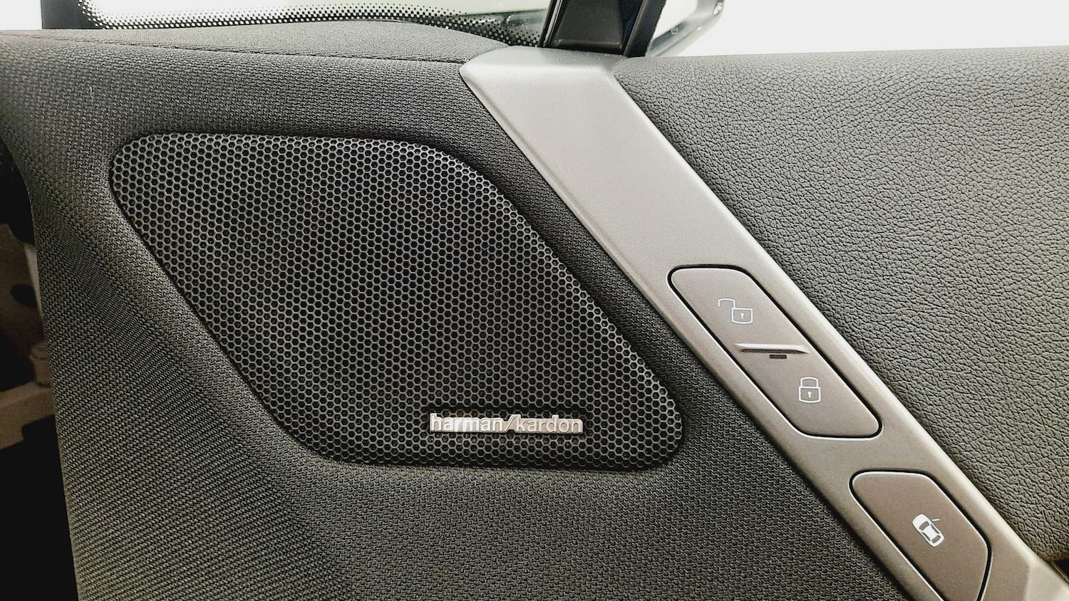 Used BMW iX 2025 for sale - 76789386: Photo 26