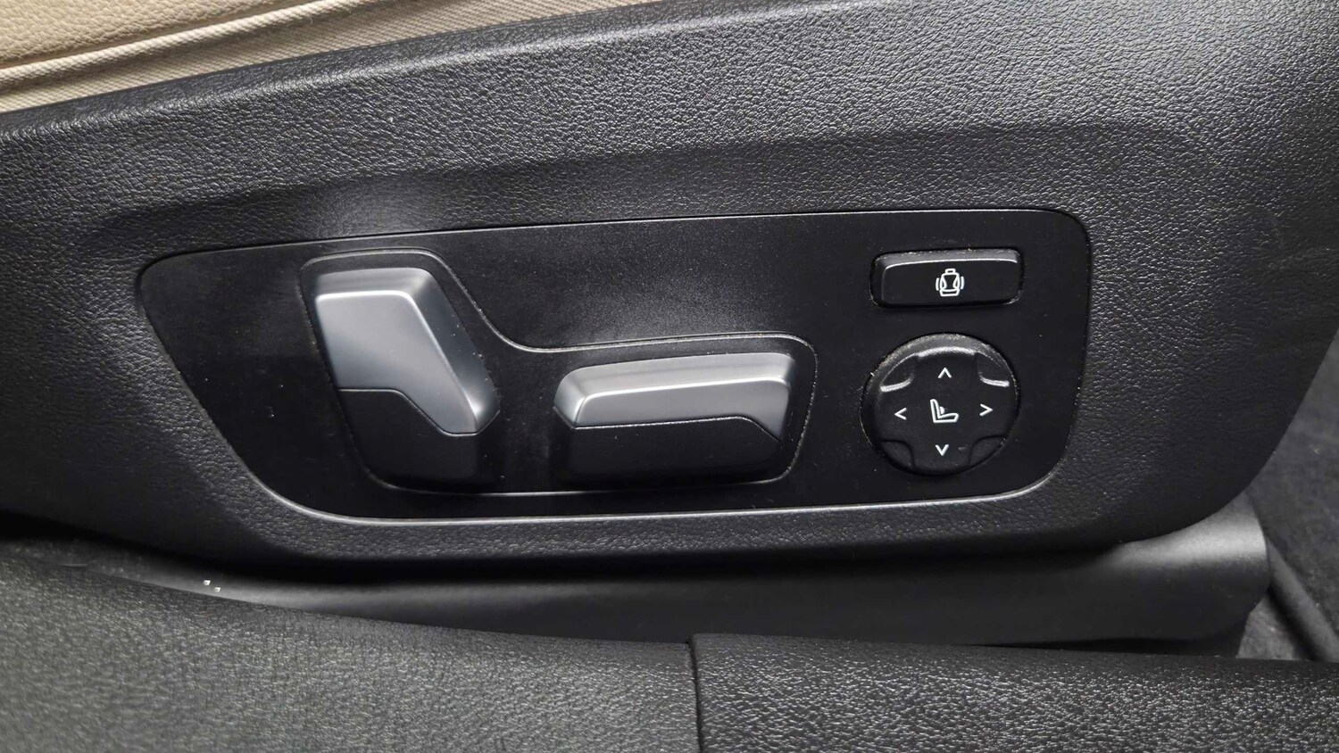 Used BMW 3 Series 2019 for sale - 77842479: Photo 28