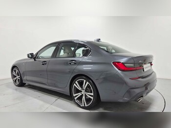 Used BMW 3 Series 2019 for sale - 77842479: Photo