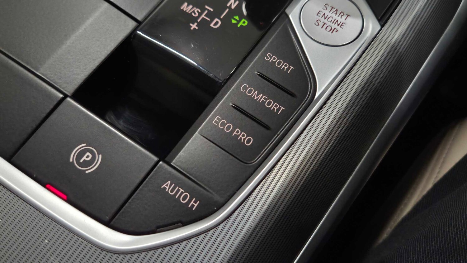 Used BMW 3 Series 2019 for sale - 77842479: Photo 32