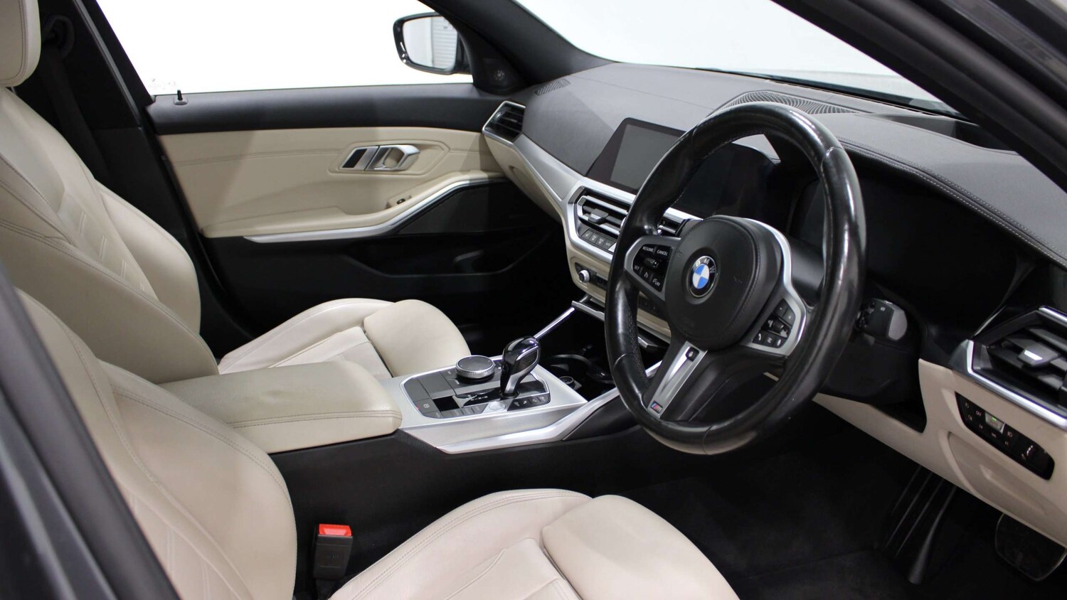 Used BMW 3 Series 2019 for sale - 77842479: Photo 7
