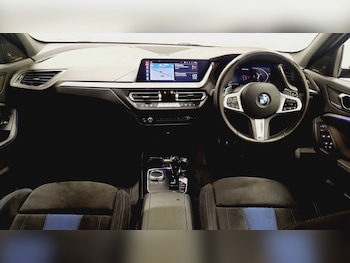 Used BMW 1 Series 2024 for sale - 76170114: Photo