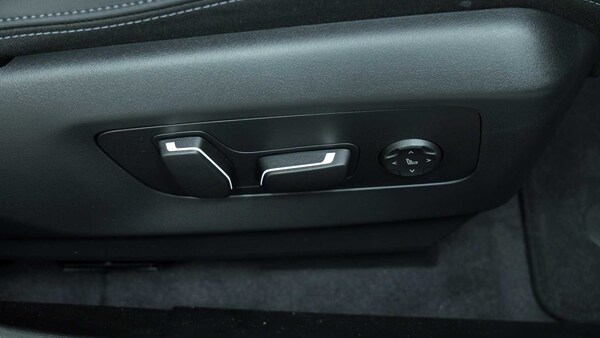 Used BMW i5 2025 for sale - 75566428: Photo 28