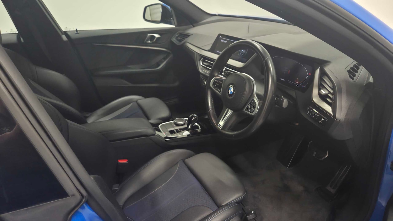 Used BMW 2 Series 2023 for sale - 77772254: Photo 6