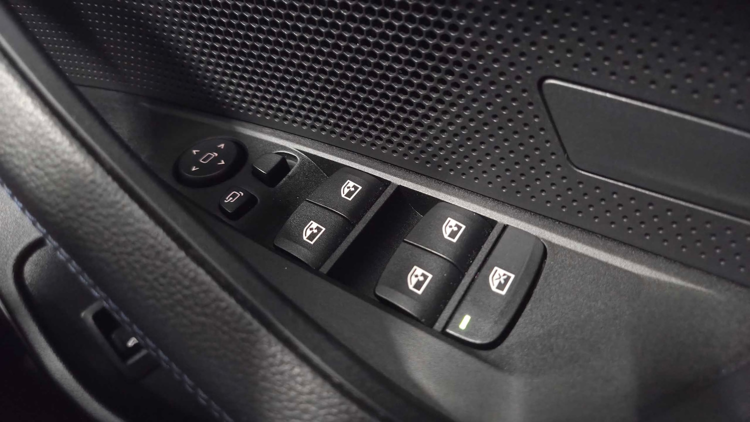 Used BMW i4 for sale - 78104835: Photo 25