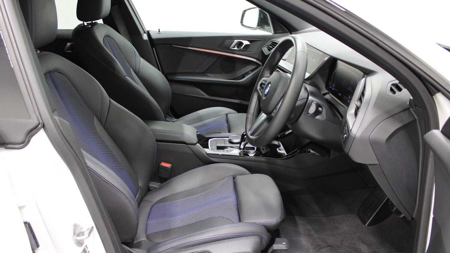 Used BMW 2 Series 2024 for sale - 76329146: Photo 12