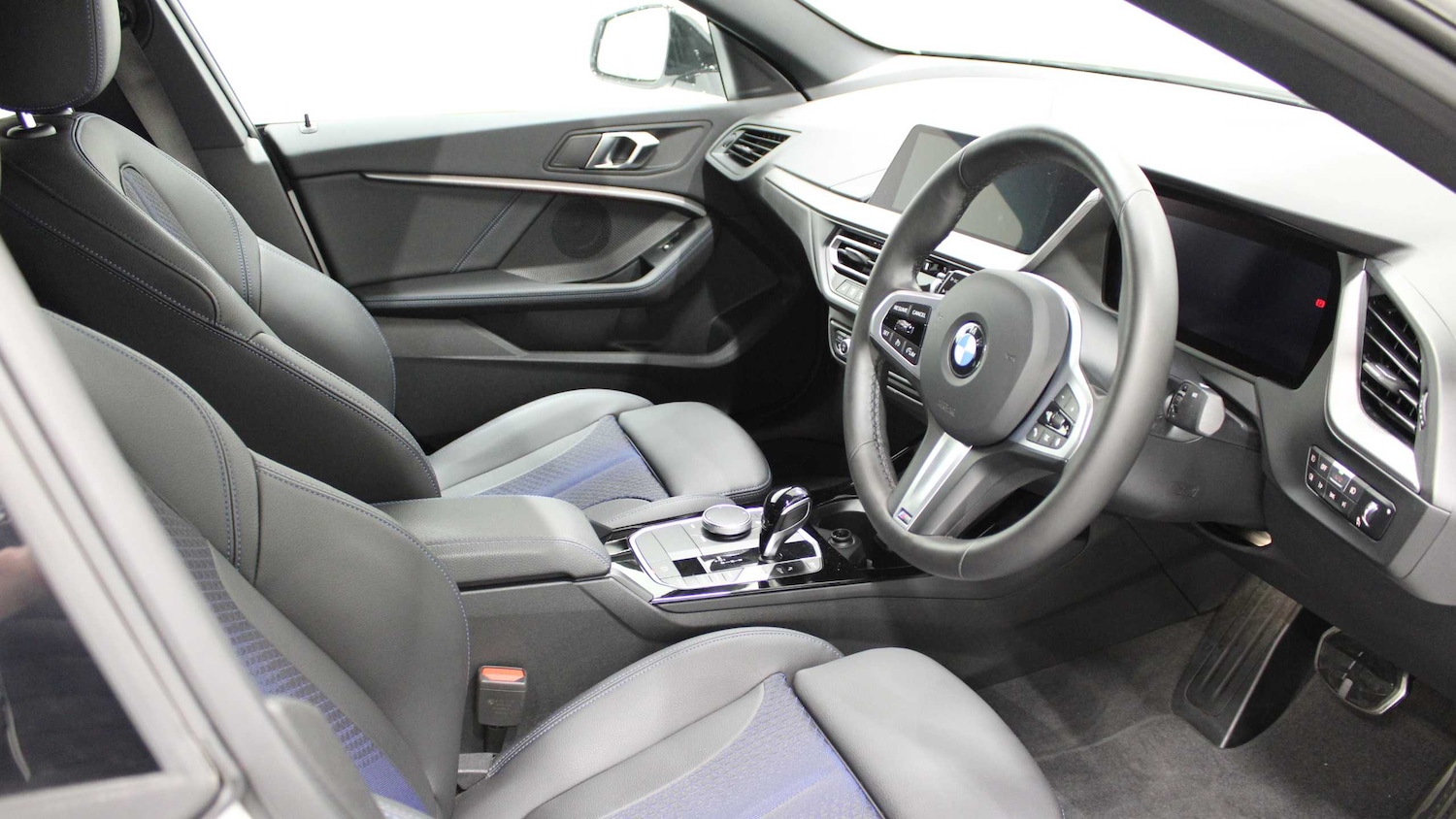 Used BMW 2 Series 2024 for sale - 76329146: Photo 7