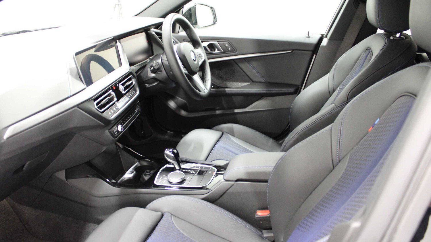 Used BMW 2 Series 2024 for sale - 76329146: Photo 8