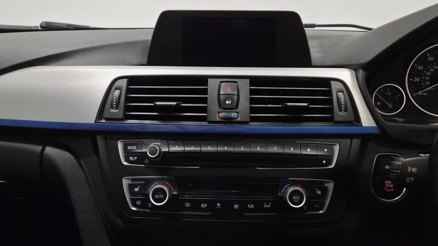 Used BMW 3 Series 2015 for sale - 77686622: Photo 8