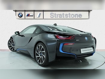 Used BMW i8 2015 for sale - 75649351: Photo